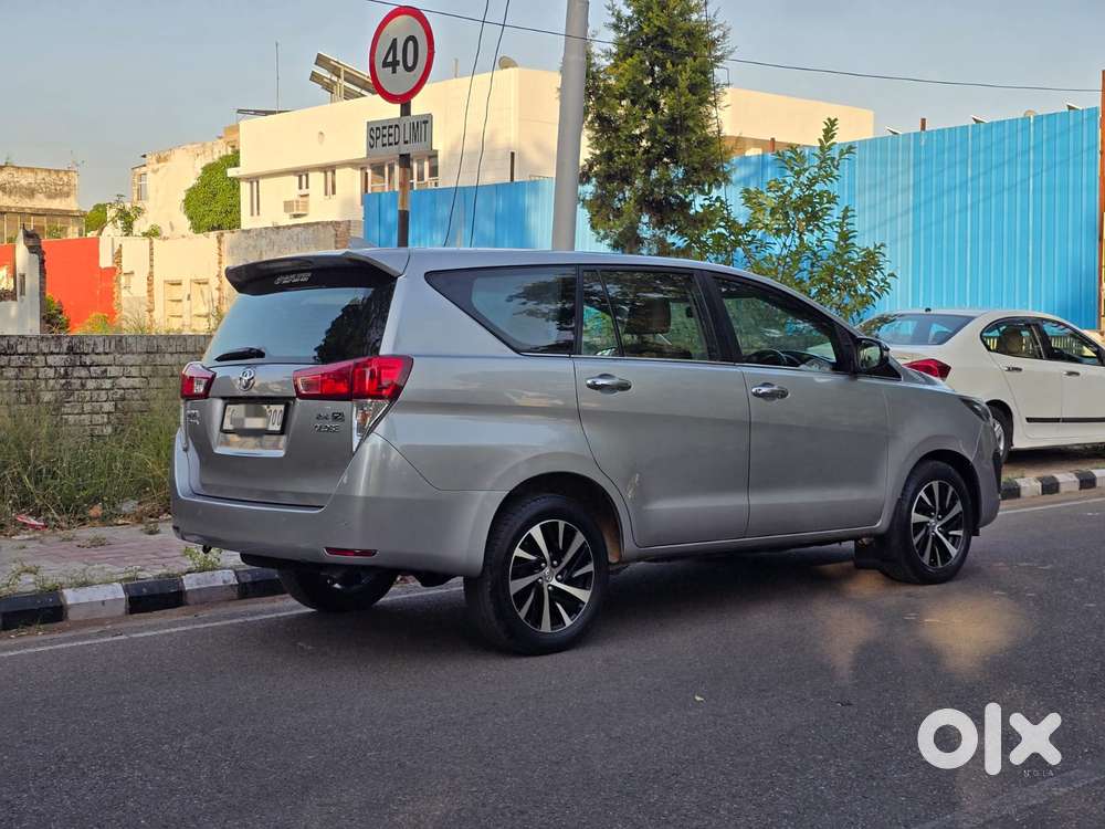 Toyota Innova Crysta 2.8 Zx At, 2021, Diesel