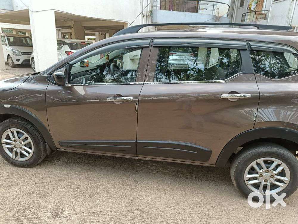 Renault Triber Rxl, 2022, Petrol