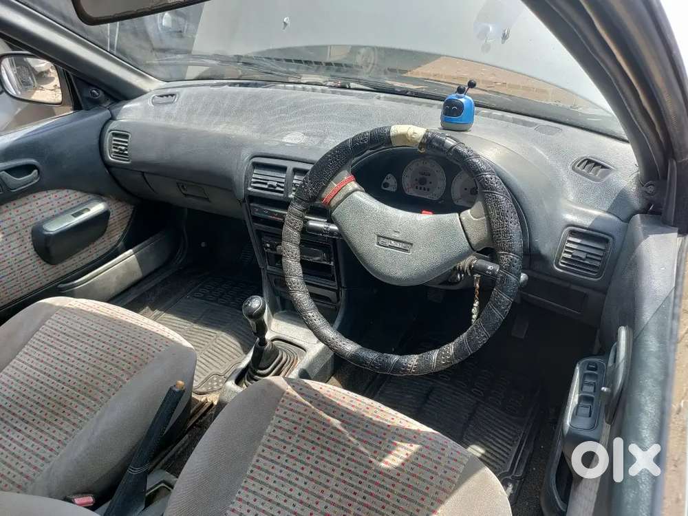 Maruti Suzuki Esteem 2004