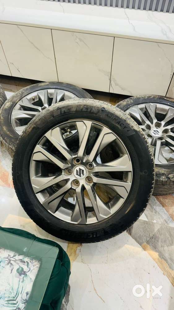 Brand new unused alloys 18 inches Toyota Innova wheels - Spare Parts in ...