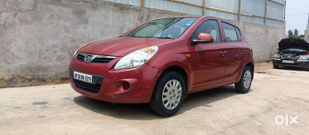 Hyundai I20 Magna 1.2 Mt, 2012, Petrol