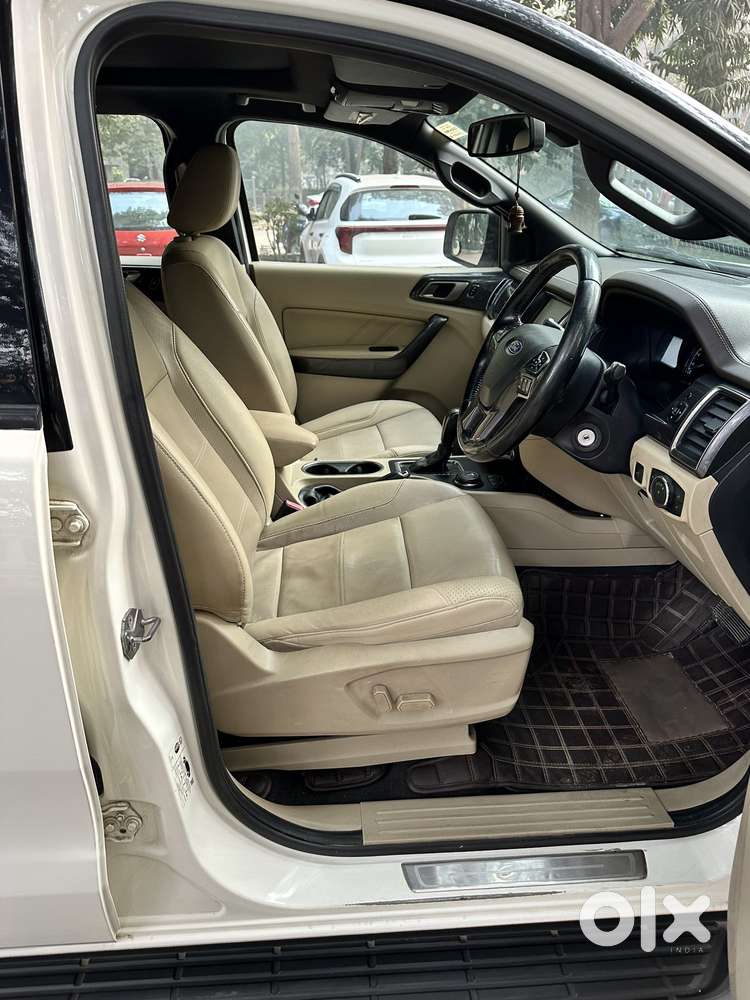 Ford Endeavour 3.2 Titanium At 4x4, 2016, Diesel