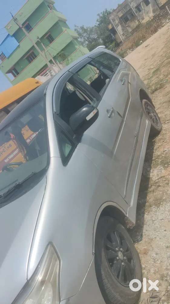 Toyota Innova 2.5 Vx 2010