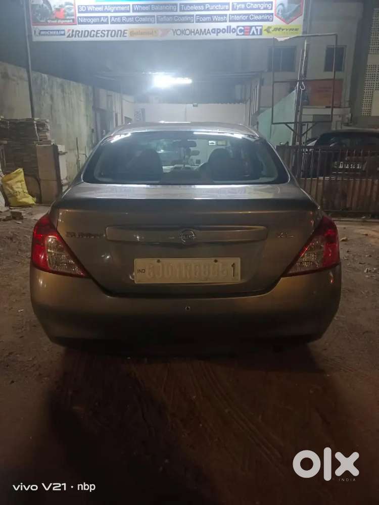 Nissan Sunny 2013