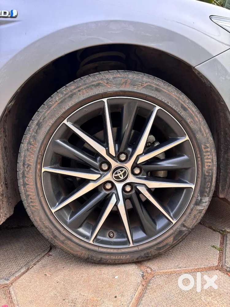 Toyota Camry 2022 Petrol Well Maintained