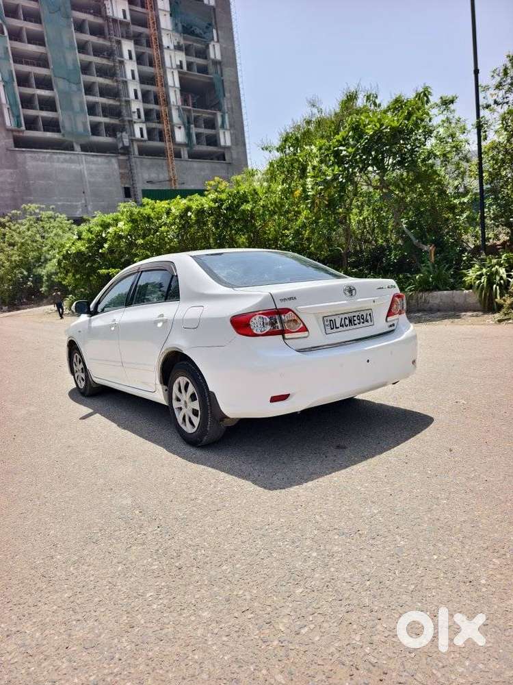Toyota Corolla Altis, 2011, Petrol