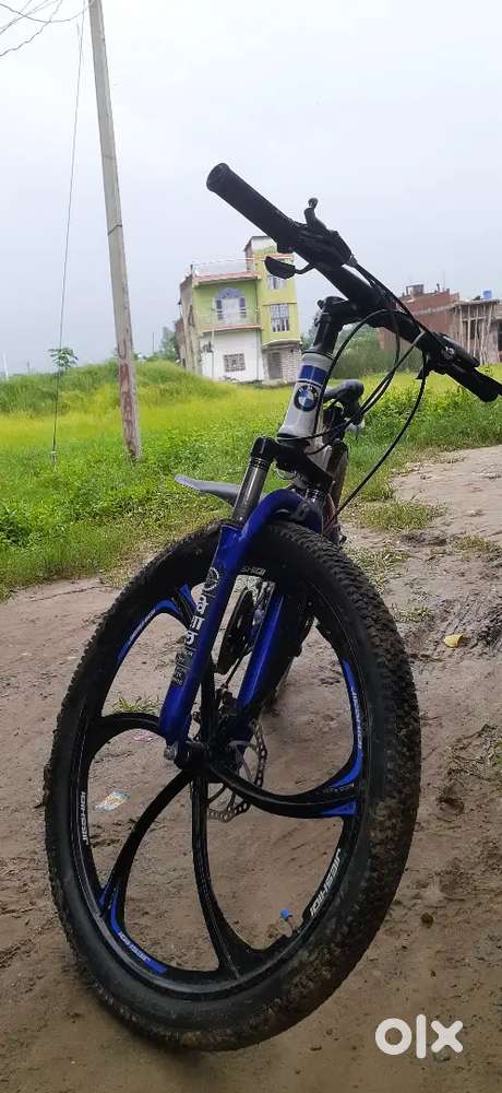BMW X6 BICYCLE