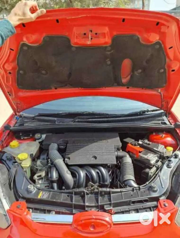 Ford Figo Petrol Lxi 2012