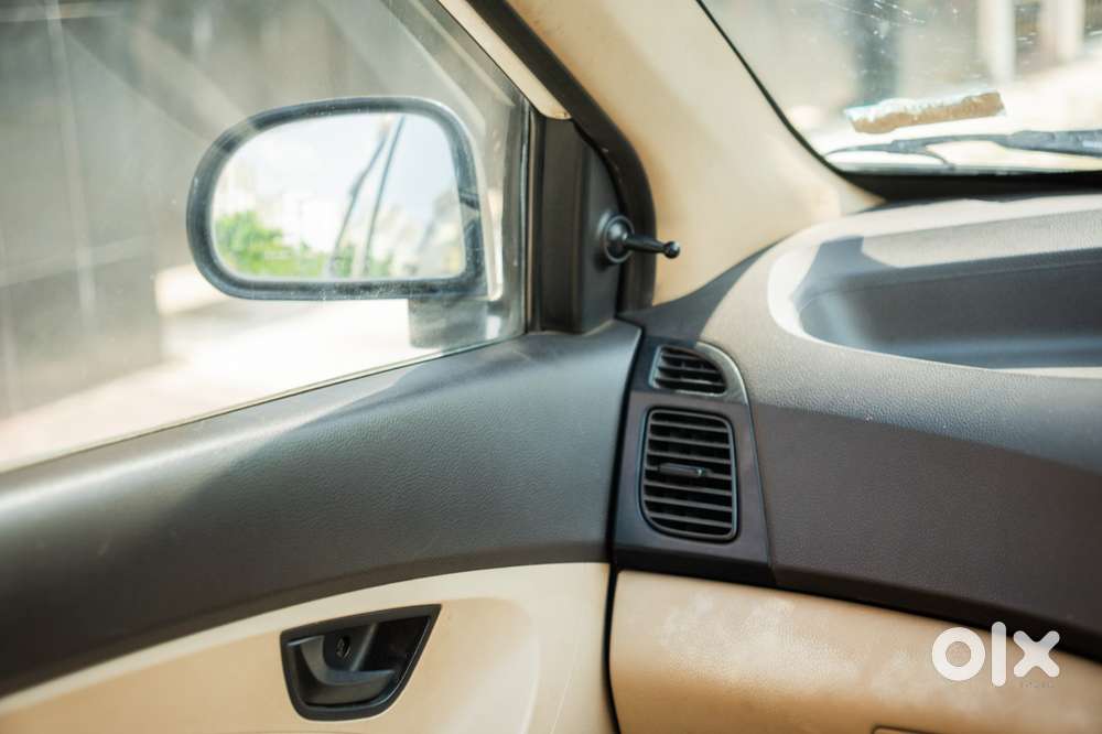 Hyundai Eon Magna +, 2015, Petrol