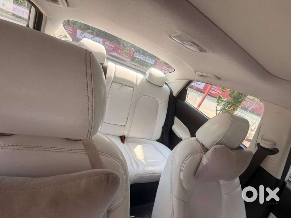 Hyundai Verna Sx 1.5 Petrol Ivt, 2024, Petrol