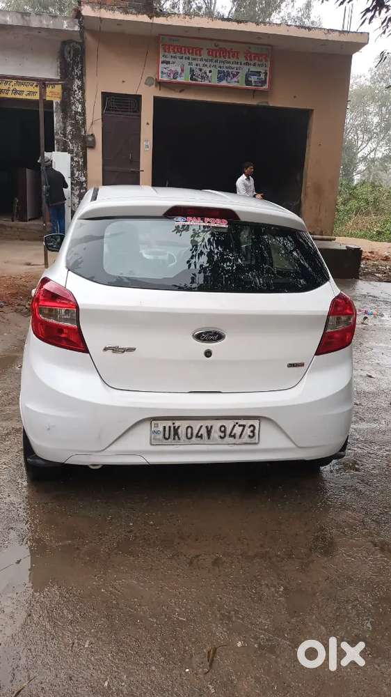 Ford Figo Diesel 2016 1.5 Trend.  Urgent Selling