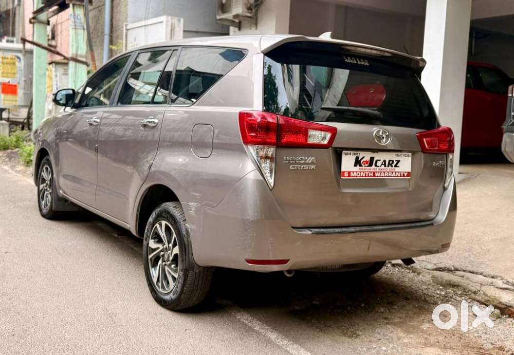 Toyota Innova Crysta 2.4 V 7 Str, 2025, Diesel