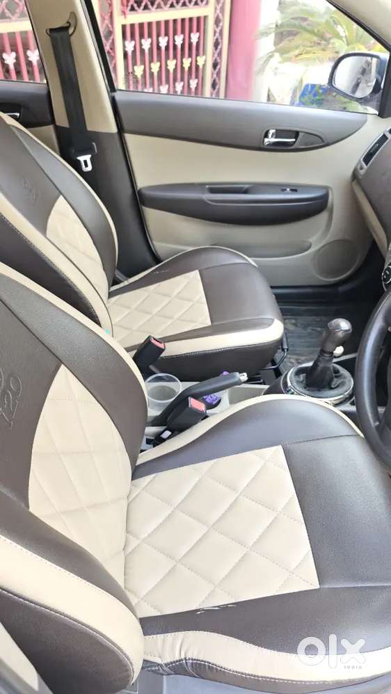 Hyundai I20 2012 Diesel Well Maintained Army Person Car