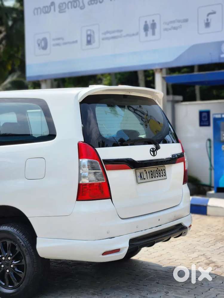 Toyota Innova 2013
