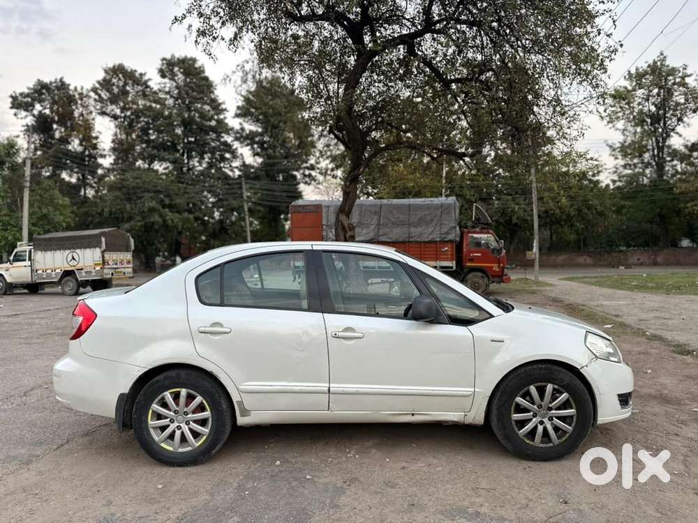 Maruti Suzuki Sx4 2013 Diesel Well Maintained