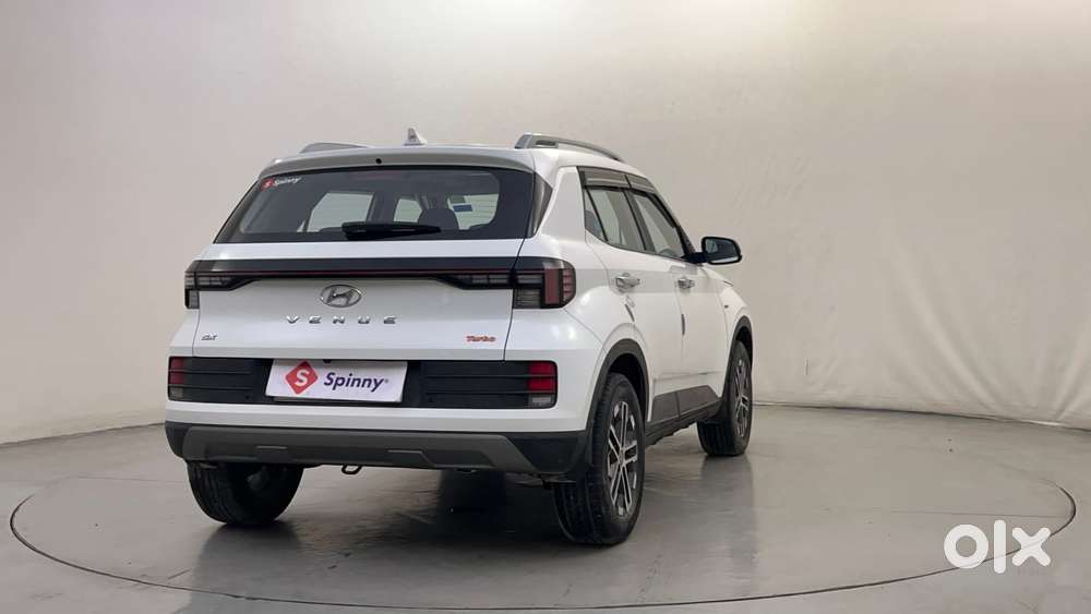 Hyundai Venue 1.0 Sx (o) Turbo Dct, 2023, Petrol