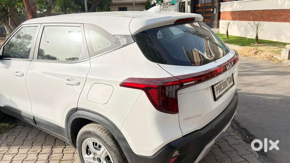 Kia Petrol Manual Car 2024