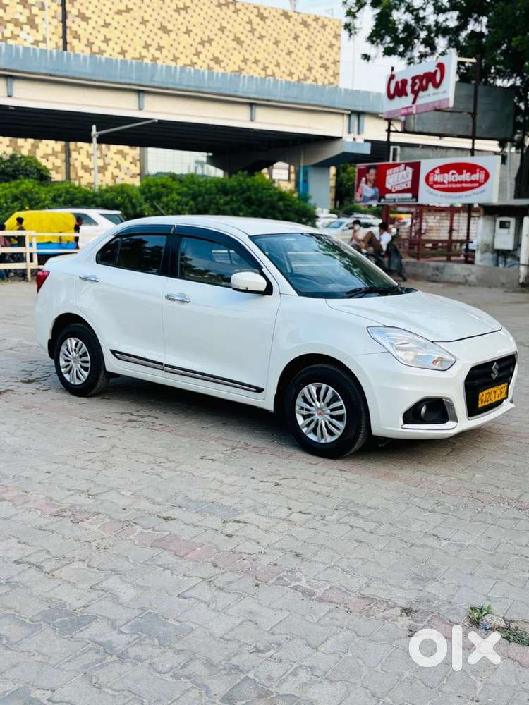 Maruti Suzuki Swift Dzire 1.2 Vxi Bsiv, 2023, Cng & Hybrids