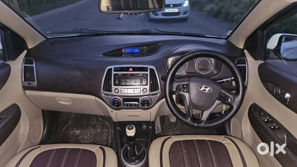 Hyundai I20 Sportz 1.4 Crdi 6 Speed Bs-iv, 2012, Diesel