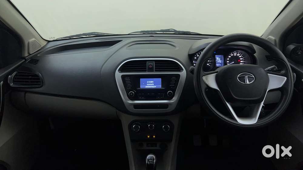 Tata Tiago 1.2 Revotron Xt, 2016, Petrol