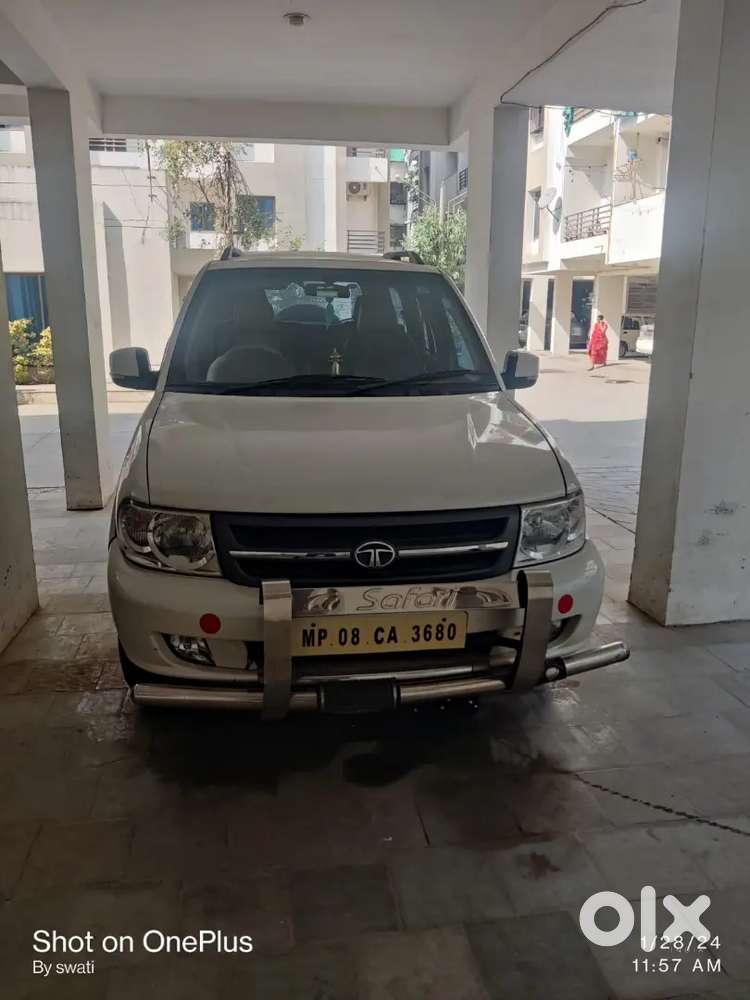 Tata Safari