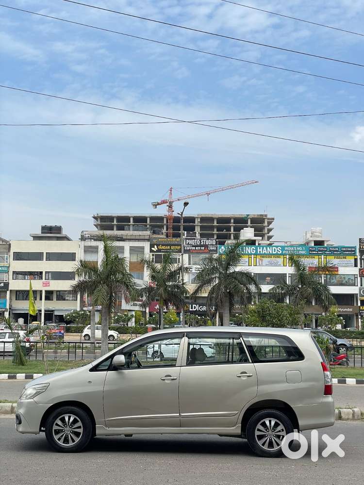 Toyota Innova 2.5 Gx 7 Seater Bs Iv, 2015, Diesel
