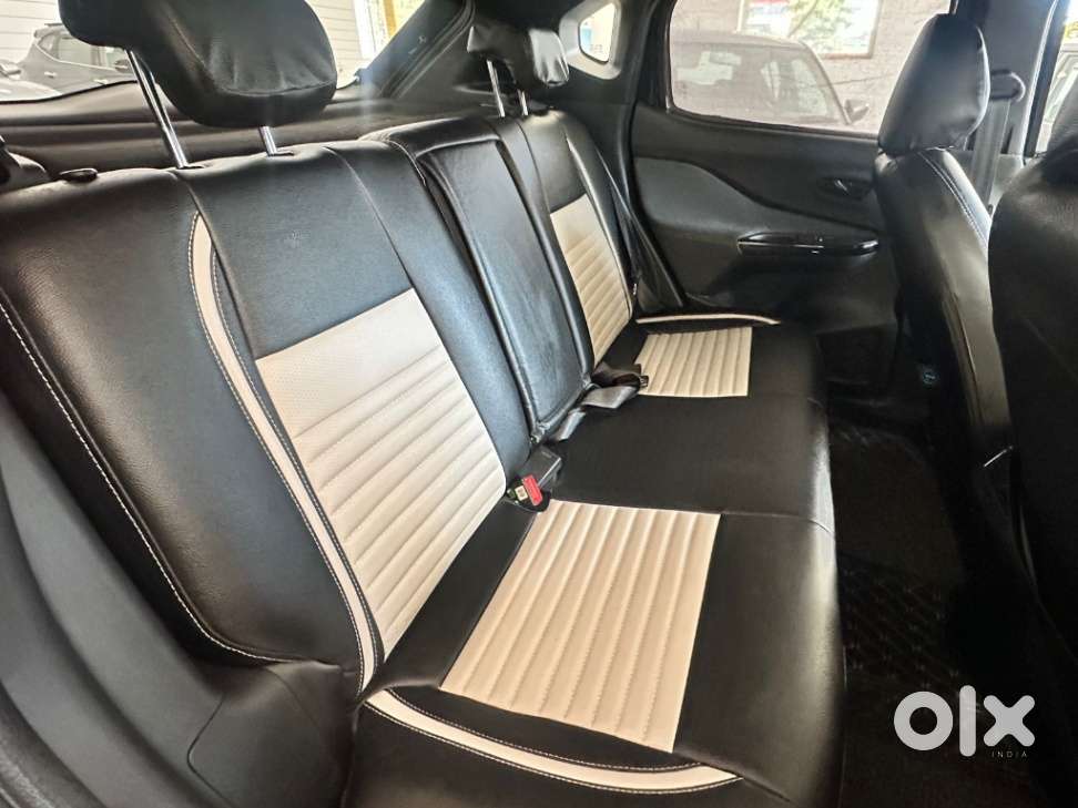 Nissan Magnite Kuro Edition 1.0 Petrol Mt, 2023, Petrol