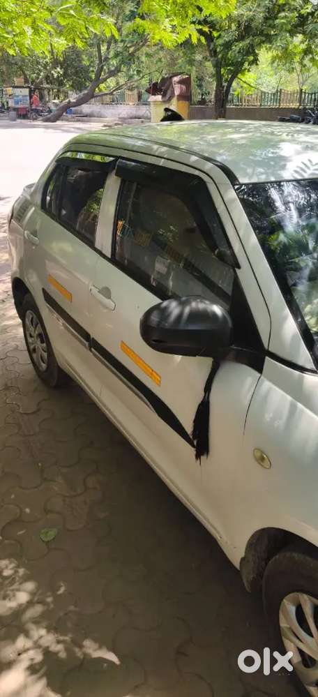 Maruti Suzuki Dzire 2018 Cng & Hybrids 270000 Km Driven