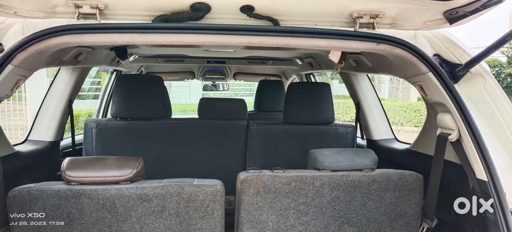 Toyota Innova Crysta 2.4 V 8 Str, 2018, Diesel