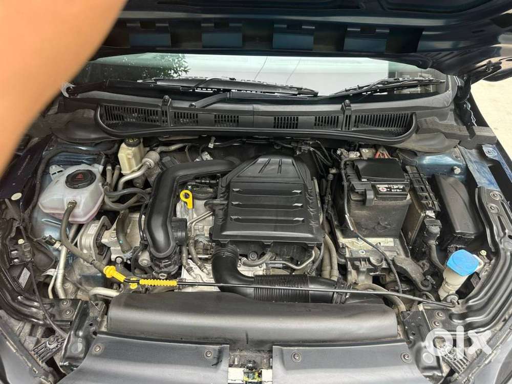 Skoda Slavia 1.5 Tsi Style At, 2023, Petrol