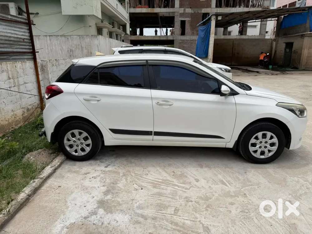 Hyundai I20 Sportz 2017 Petrol