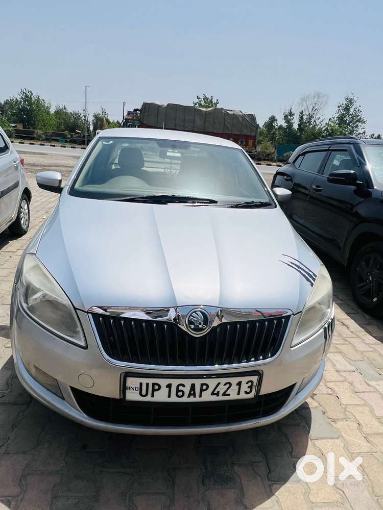 Skoda Rapid Petrol 2013