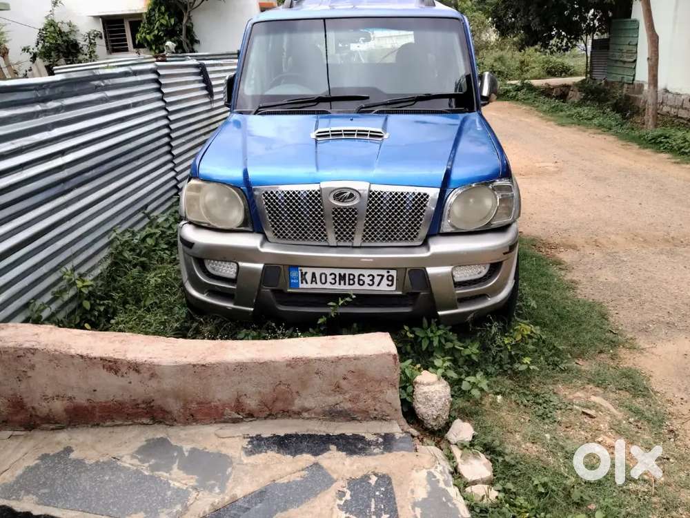 Mahindra Scorpio 2003