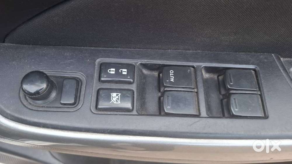 Maruti Suzuki Swift Amt Zdi, 2018, Diesel