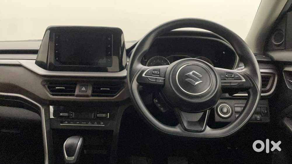 Maruti Suzuki Vitara Brezza 1.5 Zxi At, 2024, Petrol