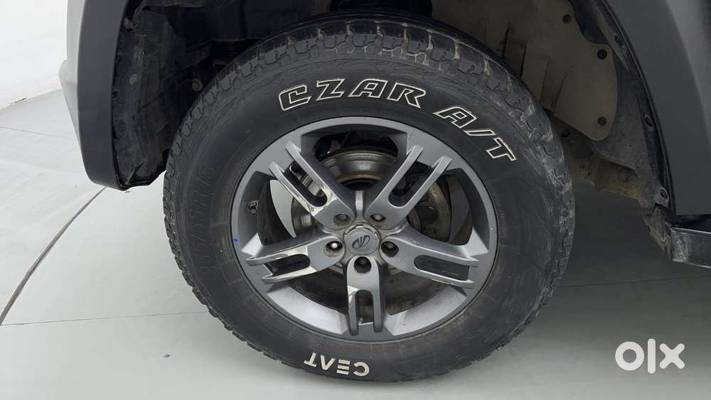 Mahindra Thar 2.2 Lx Convertible Diesel At 4 Str, 2022, Diesel