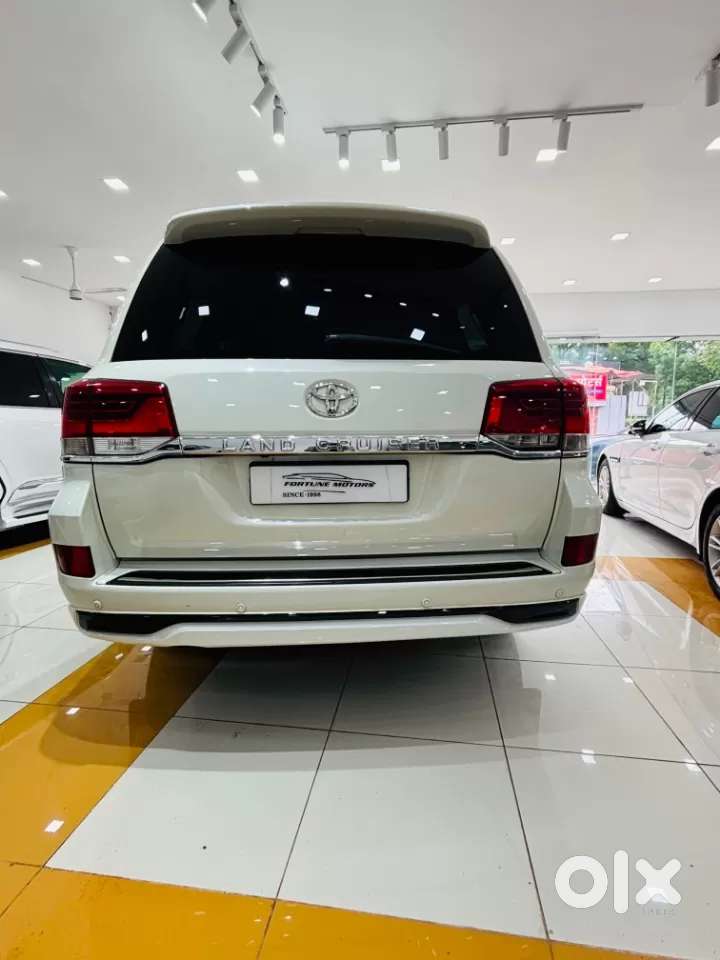 Toyota Land Cruiser [ ] 4.5 Vx Lc 200, 2014, Diesel