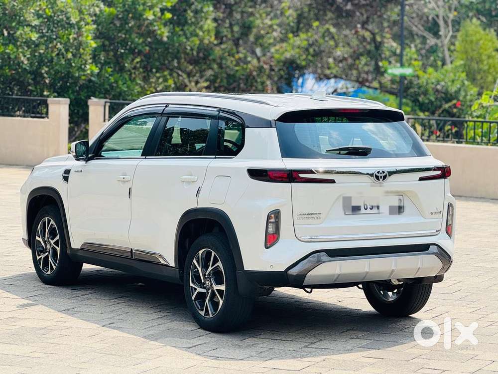 Toyota Urban Cruiser Hyryder 1.5 V Neo Drive At, 2024, Petrol