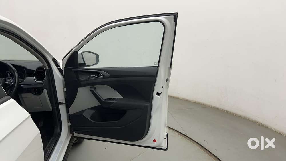 Skoda Kushaq Ambition 1.0l Tsi Mt, 2022, Petrol