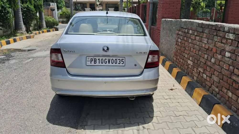 Skoda Rapid 2018 Diesel 100000 Km Driven