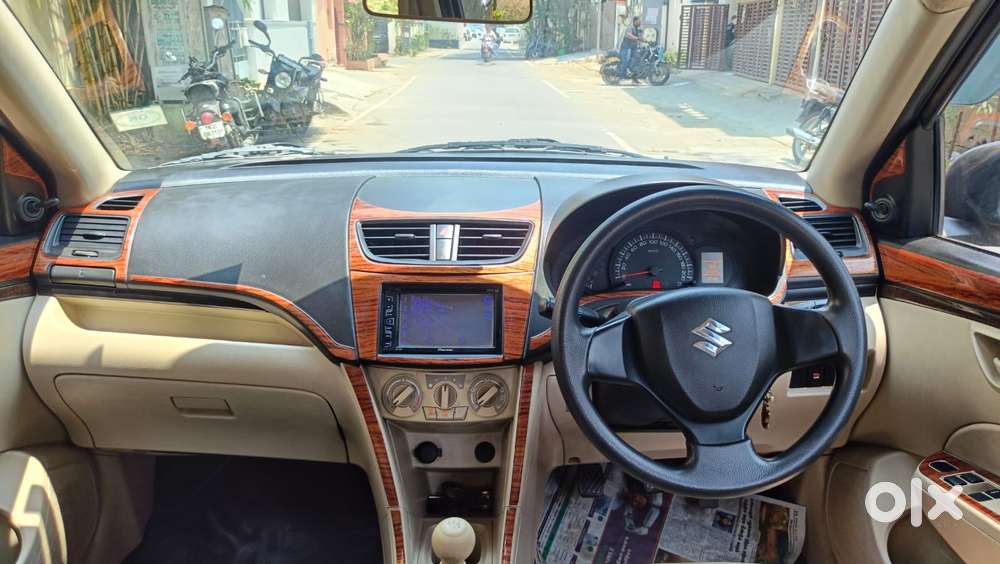 Maruti Suzuki Dzire 1.2 Lxi, 2015, Petrol