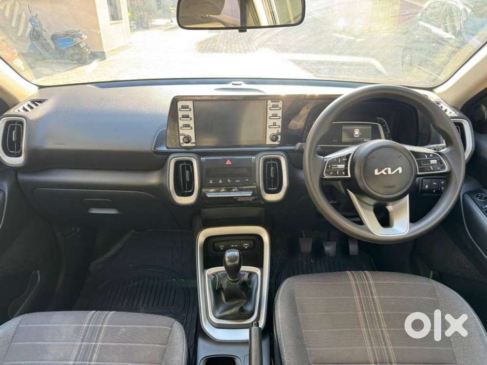 Kia Sonet G 1.2 5mt Htk(o), 2024, Petrol