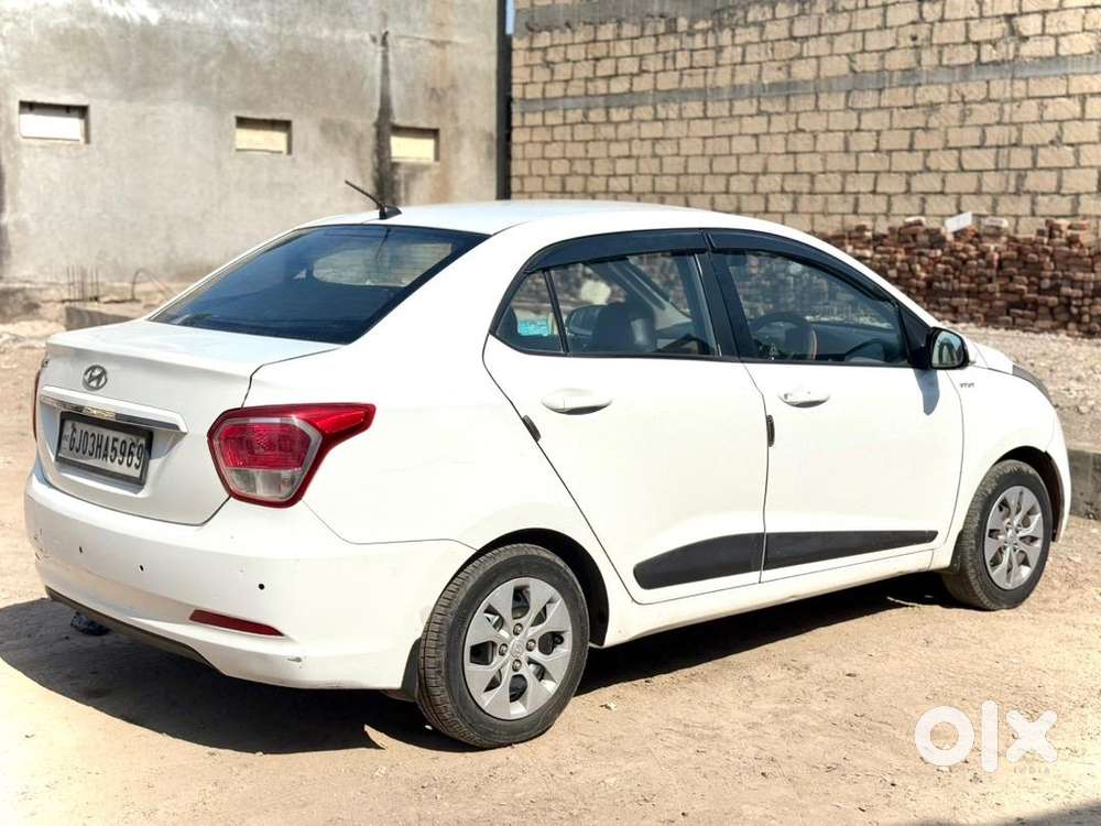 Hyundai Xcent 2015 Cng & Hybrids Good Condition