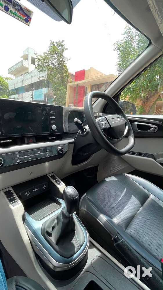 Kia Carens 2025 G 1.5 6mte (o) 7 Seater