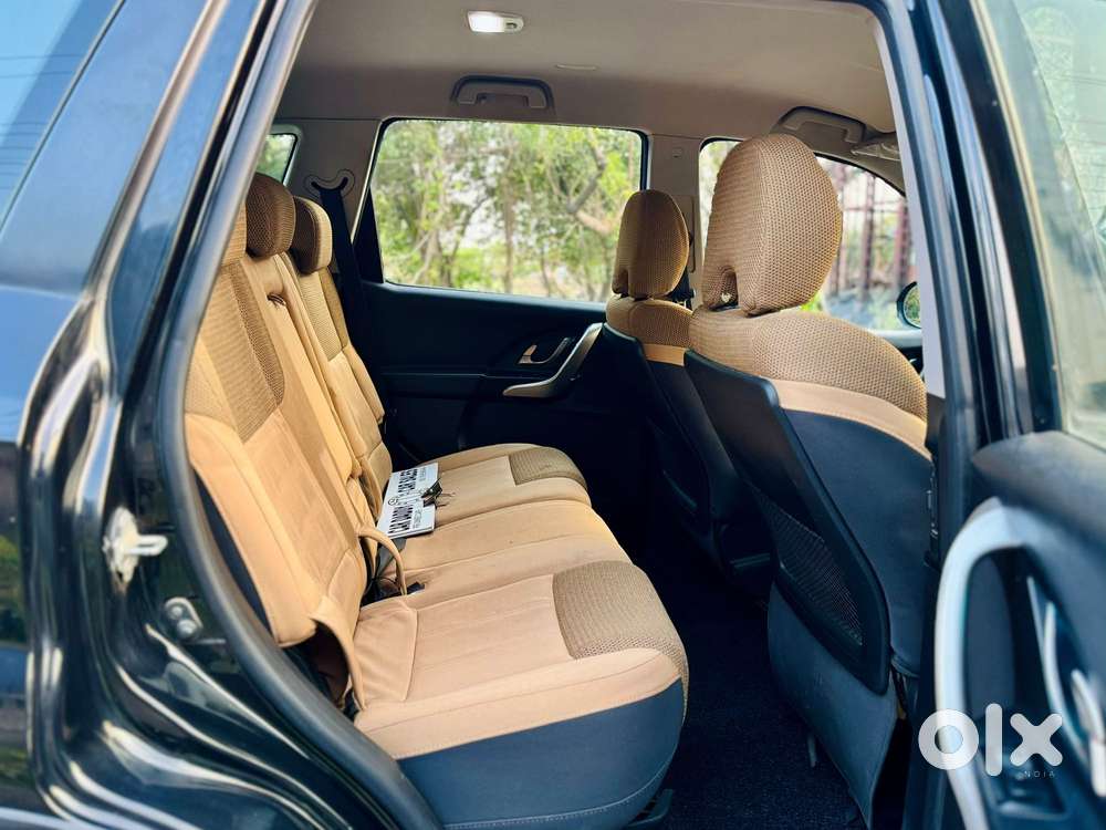 Mahindra Xuv500 W7, 2019, Diesel