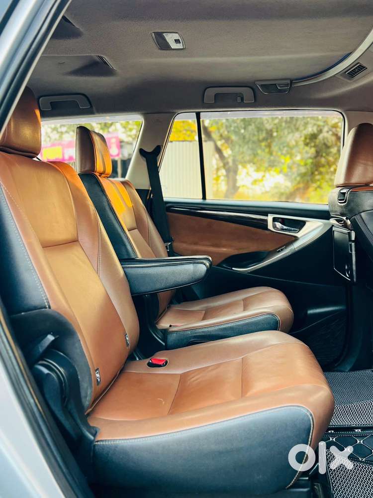 Toyota Innova Crysta 2.8z Automatic, 2018, Diesel