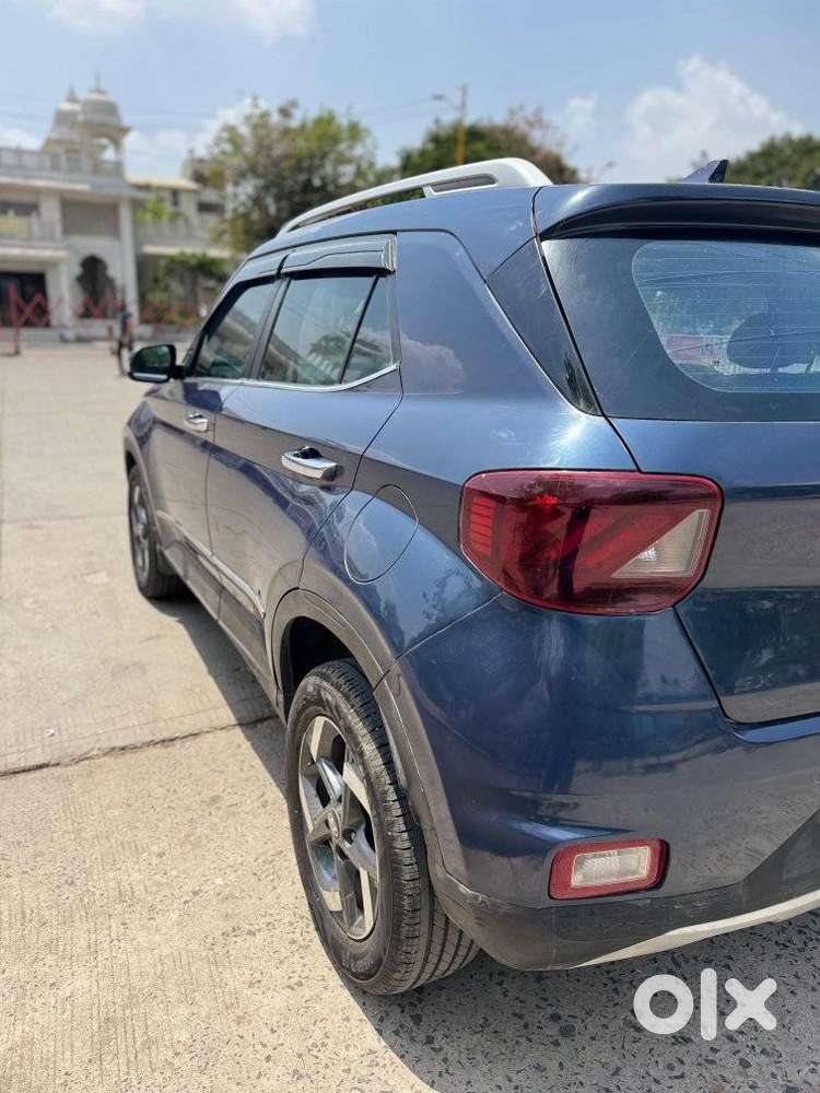 Hyundai Venue Sx (o) Mt 1.5 Diesel, 2019, Diesel