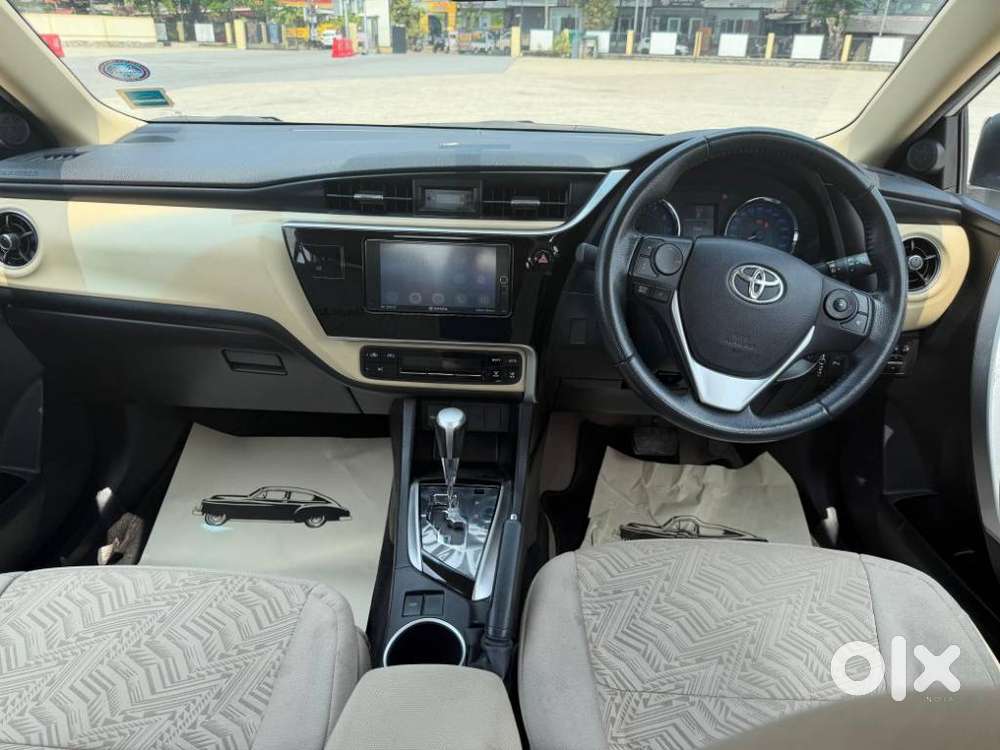 Toyota Corolla Altis 2013-2017 G At, 2017, Petrol