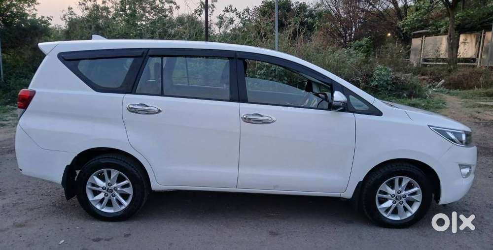 Toyota Innova Crysta 2.4 Gx Mt, 2019, Diesel