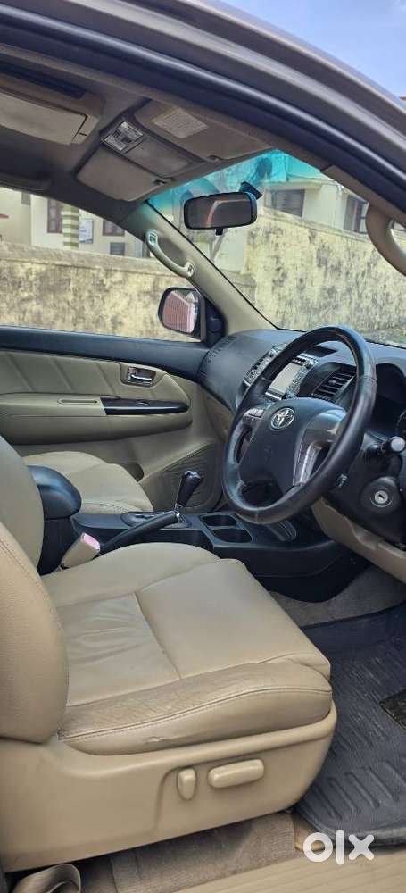 Toyota Fortuner 3.0 4x2 Automatic, 2014, Diesel